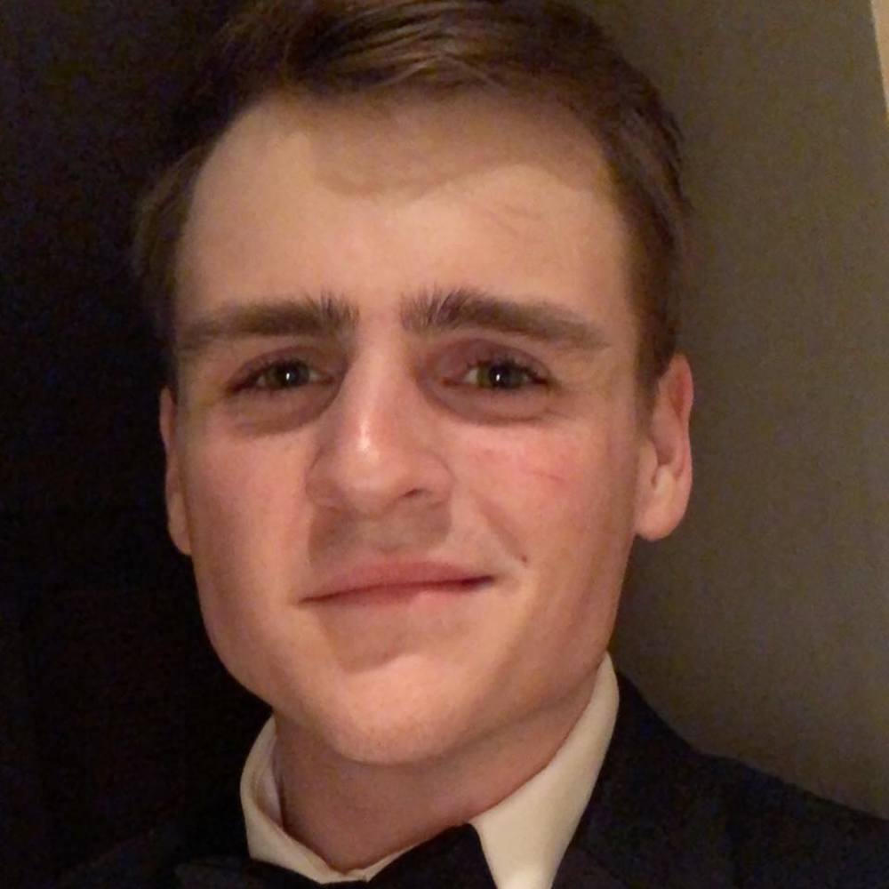 Meet your Posher, Alec